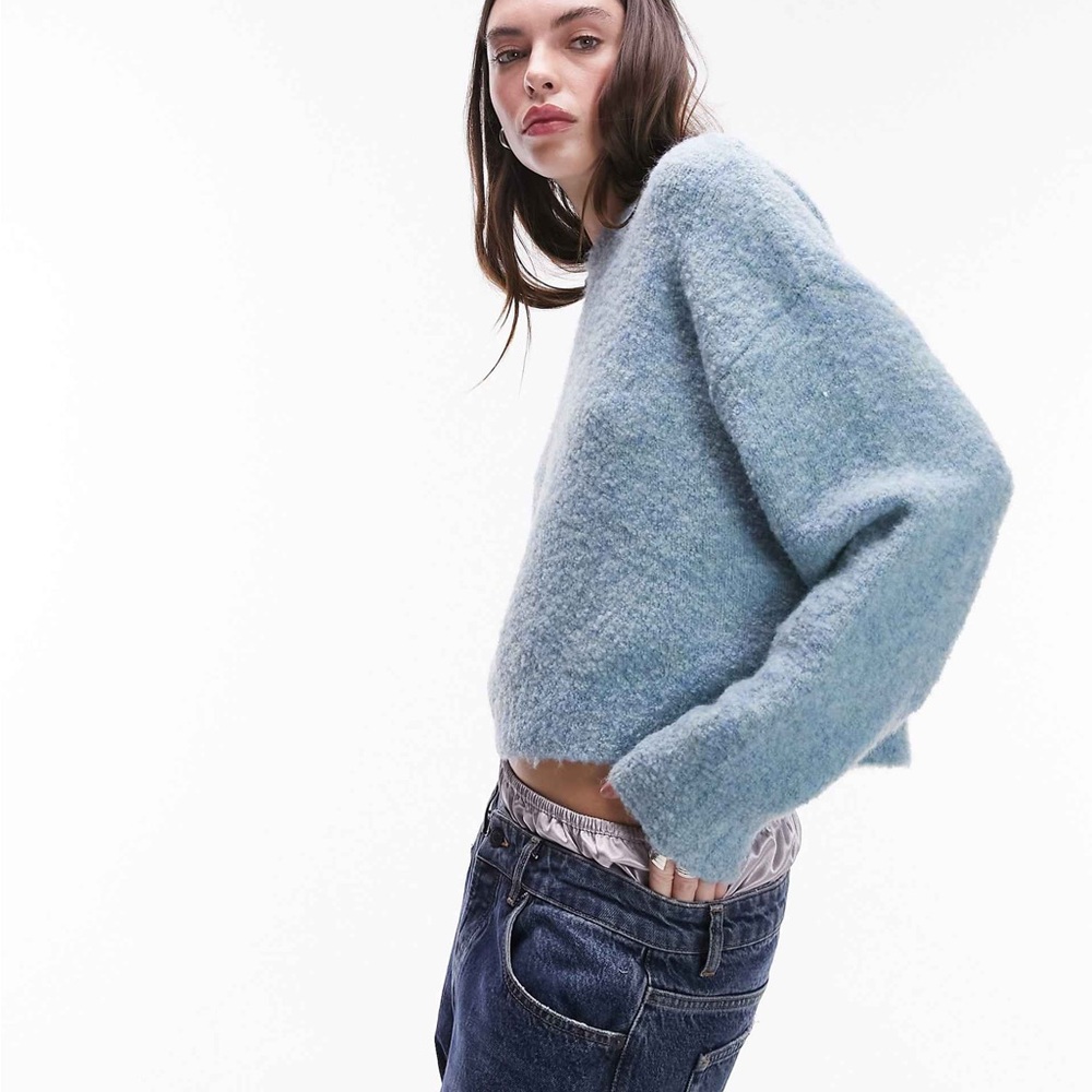 Topshop Oversized Fuzzy Knit Sweater – Size 2